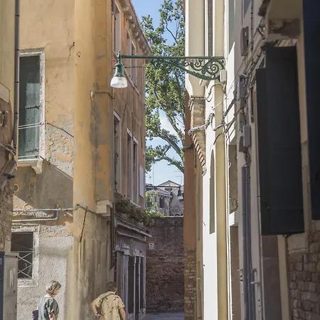 Apartamento La Casetta Di Foscolo By Venicevillas *